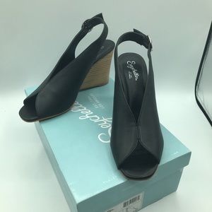 NWT Seychelles Dazzling Black Leather Wedges